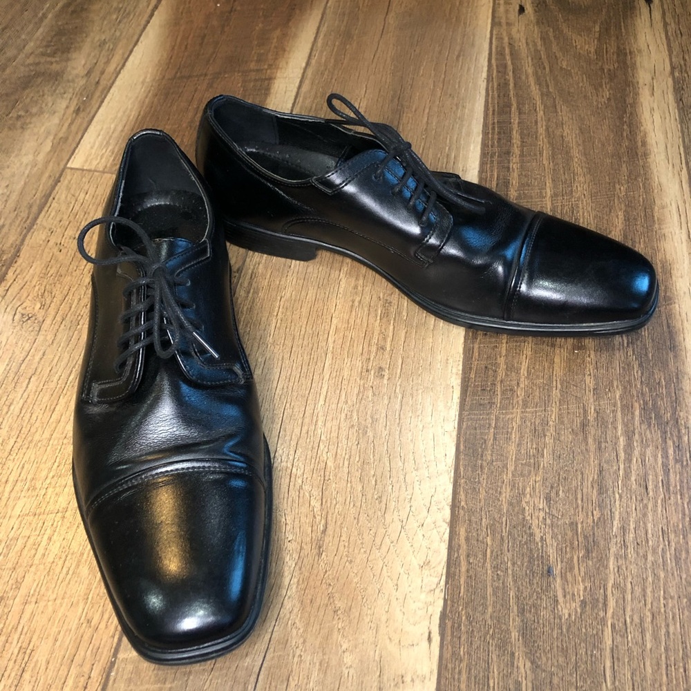 Van Heusen Men’s Memory Foam Black Oxford Lace Up Dress Shoe Size 9